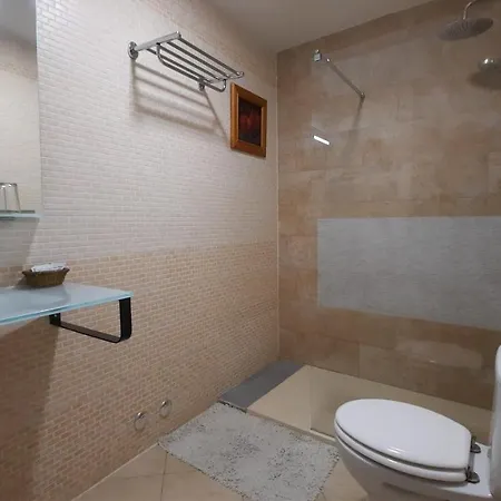 Capri Boliches Wifi Gratis 100m * Fuengirola