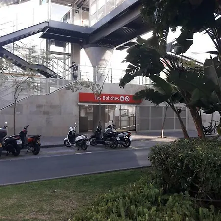 Capri Boliches Wifi Gratis 100m * Fuengirola