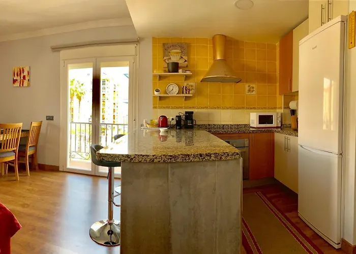 Apartman Capri Boliches Wifi Gratis 100m Fuengirola