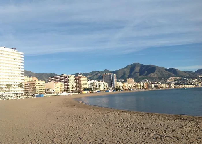 Capri Boliches Wifi Gratis 100m * Fuengirola